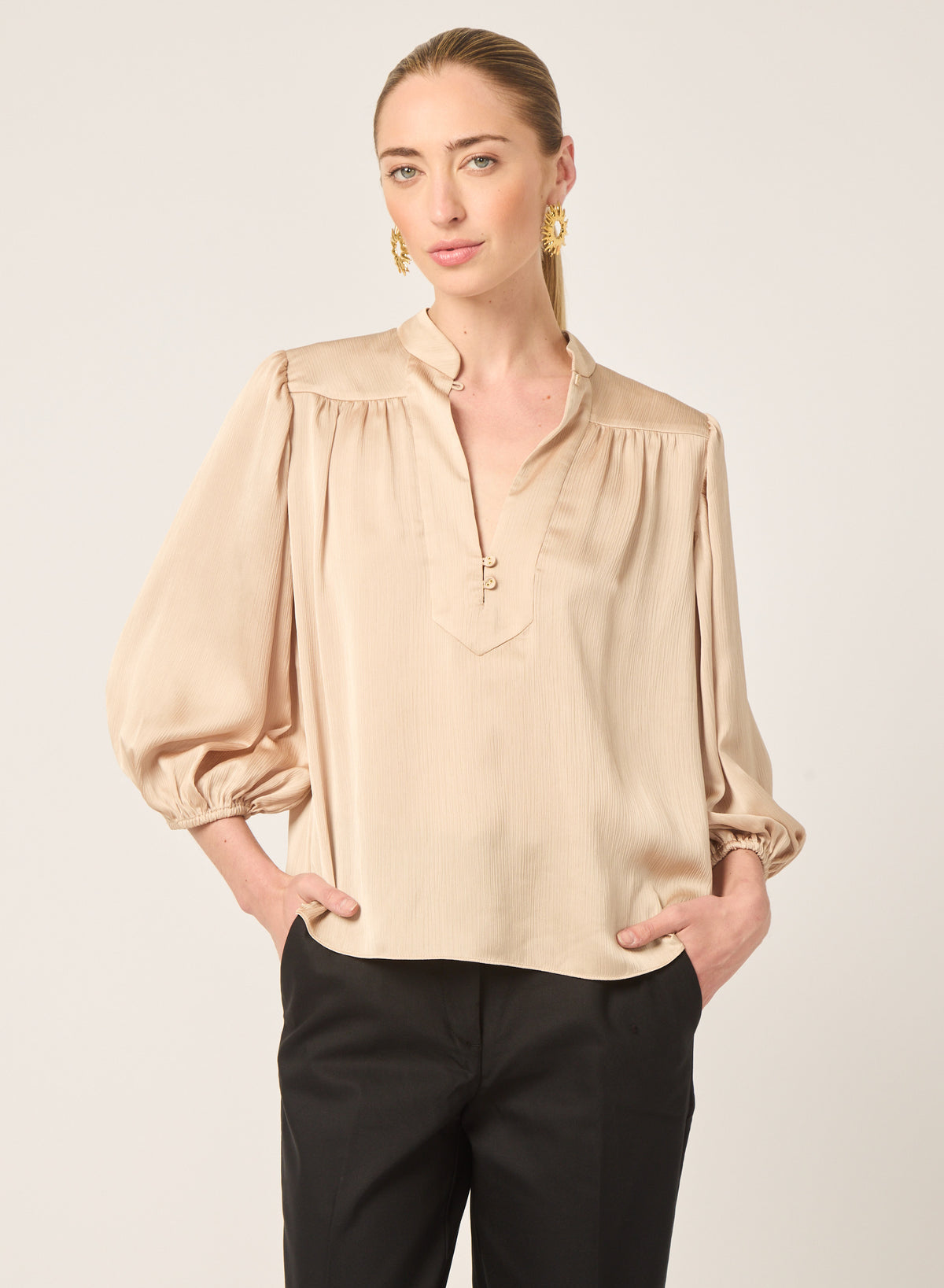 Bethany blouse in Gold color - Gilner Farrar