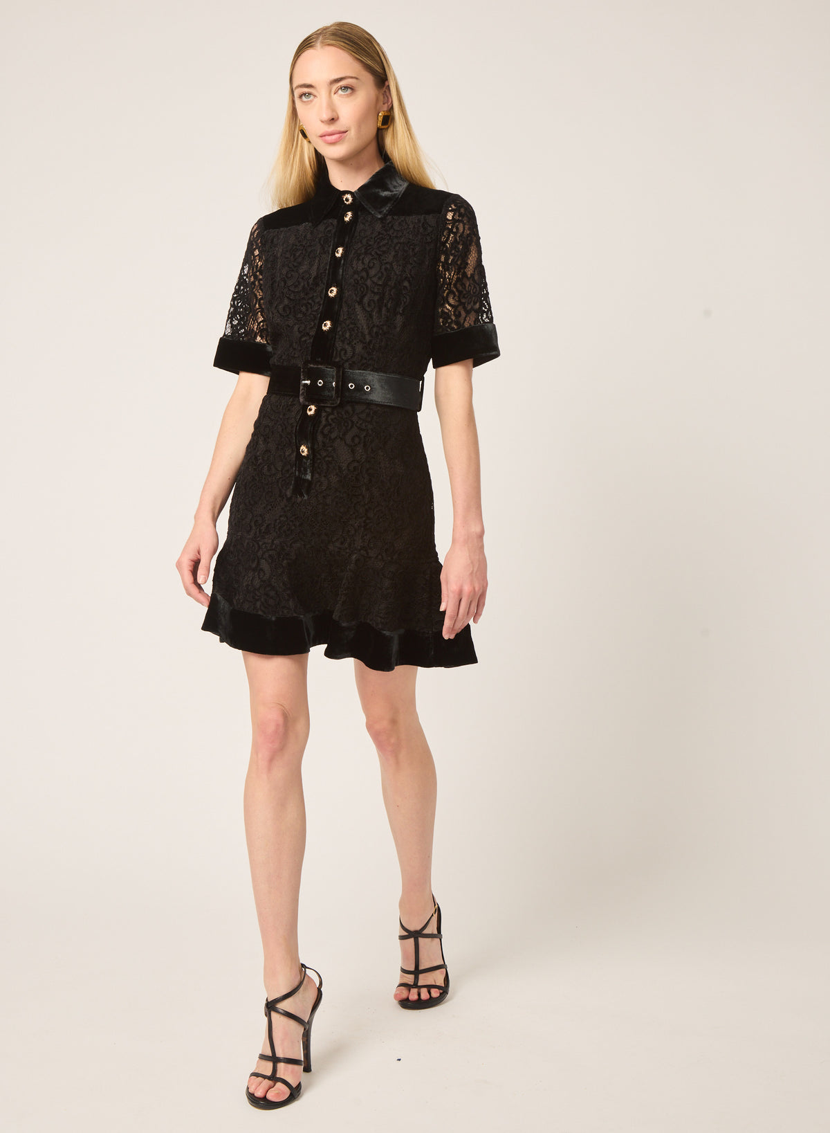 Payden dress in Velvet black lace - Gilner Farrar