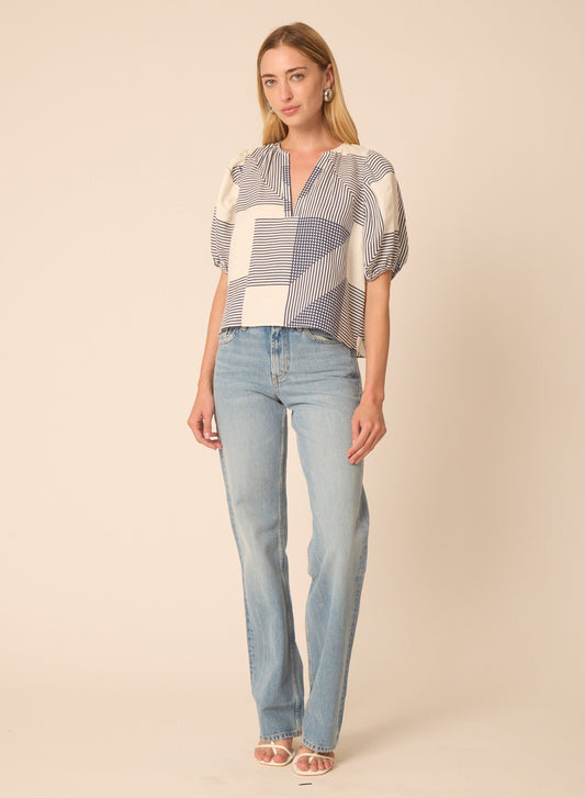 Callie blouse in Navy And White Geo Print - Gilner Farrar