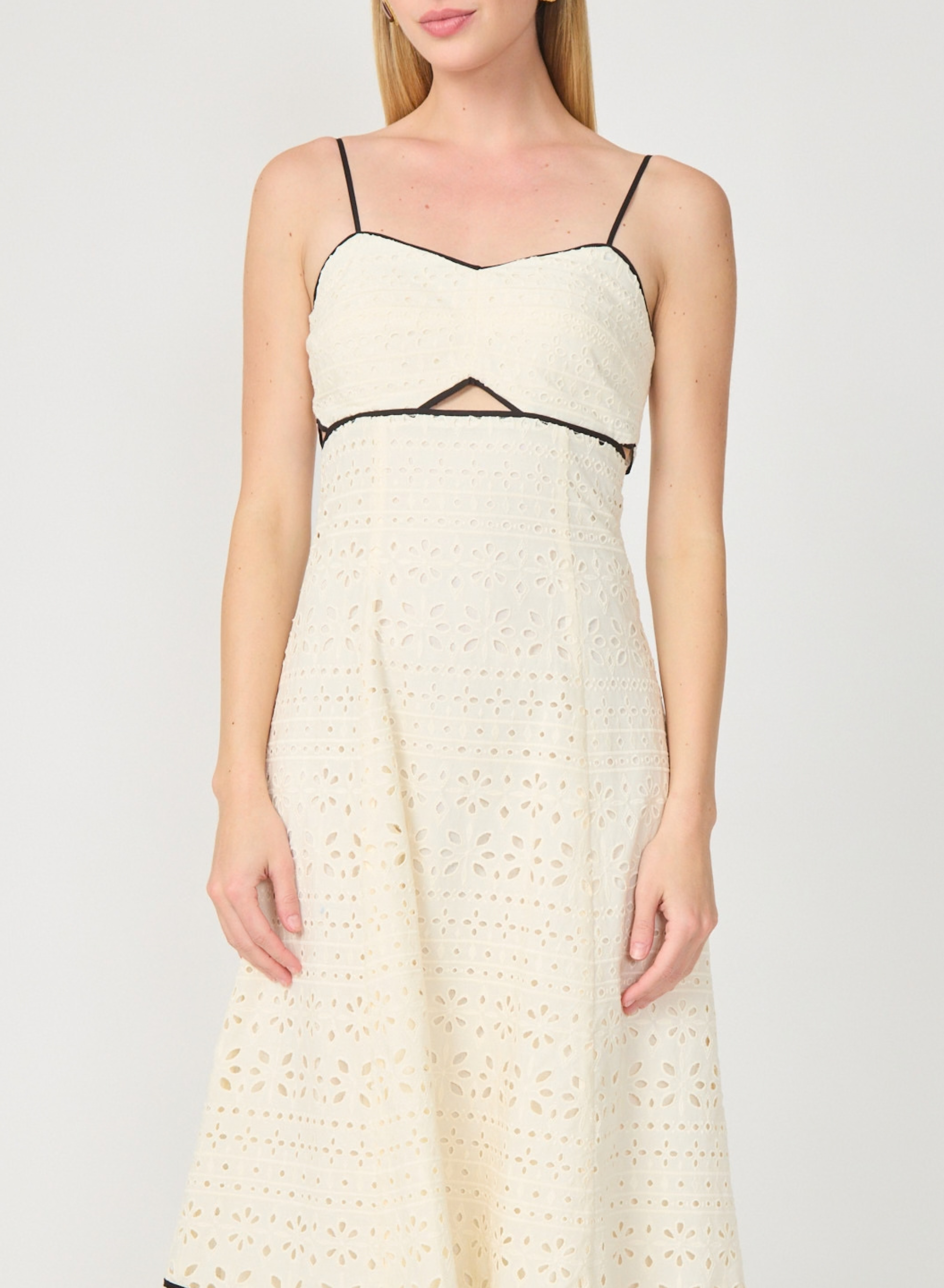 Patricia Dress Light Khaki Eyelit Lace