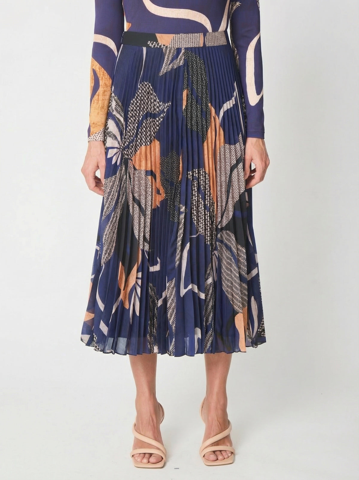 Braylen skirt in Canterbury Print