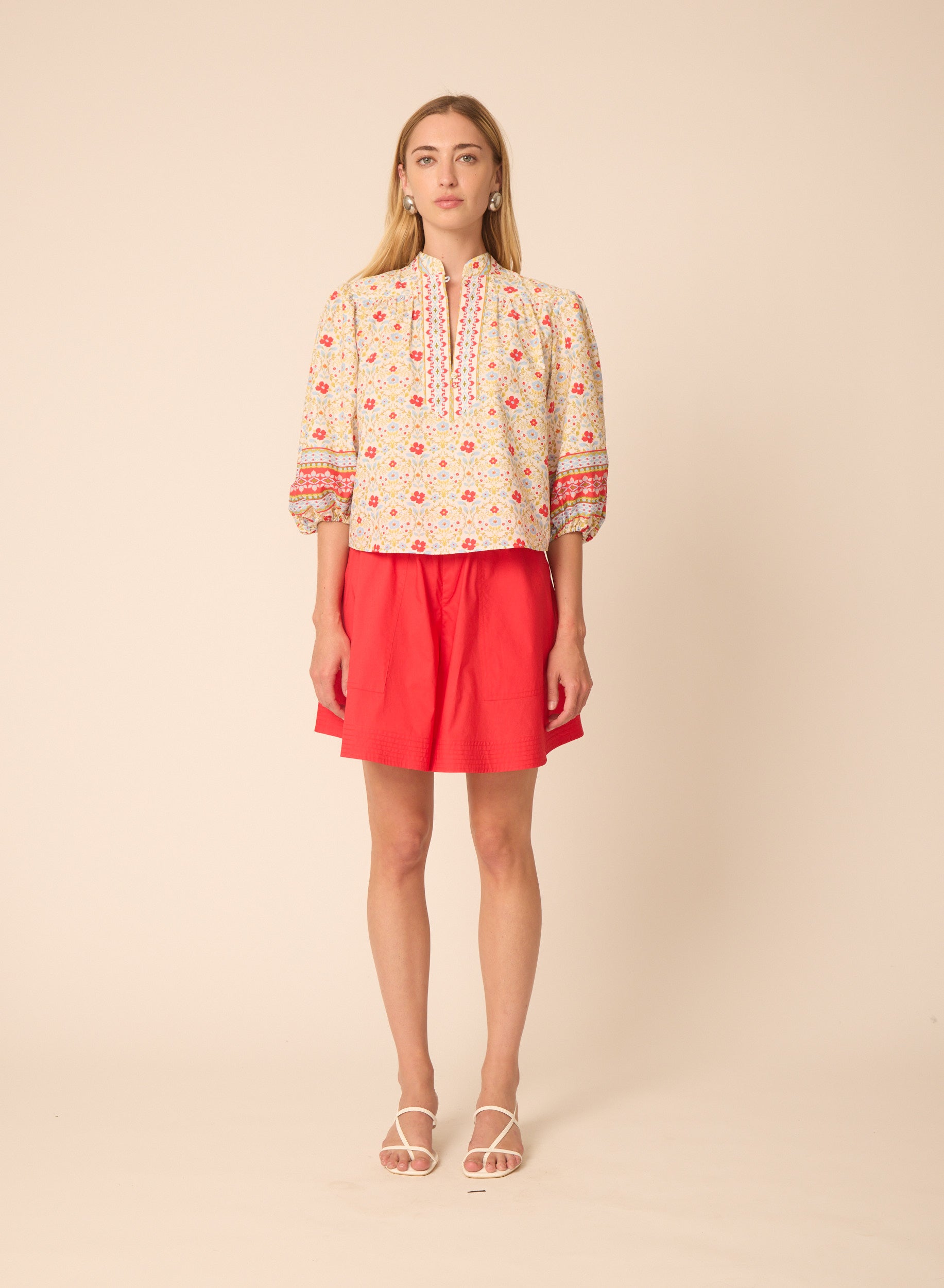 Bethany blouse in Red Ditsy Floral Print - Gilner Farrar