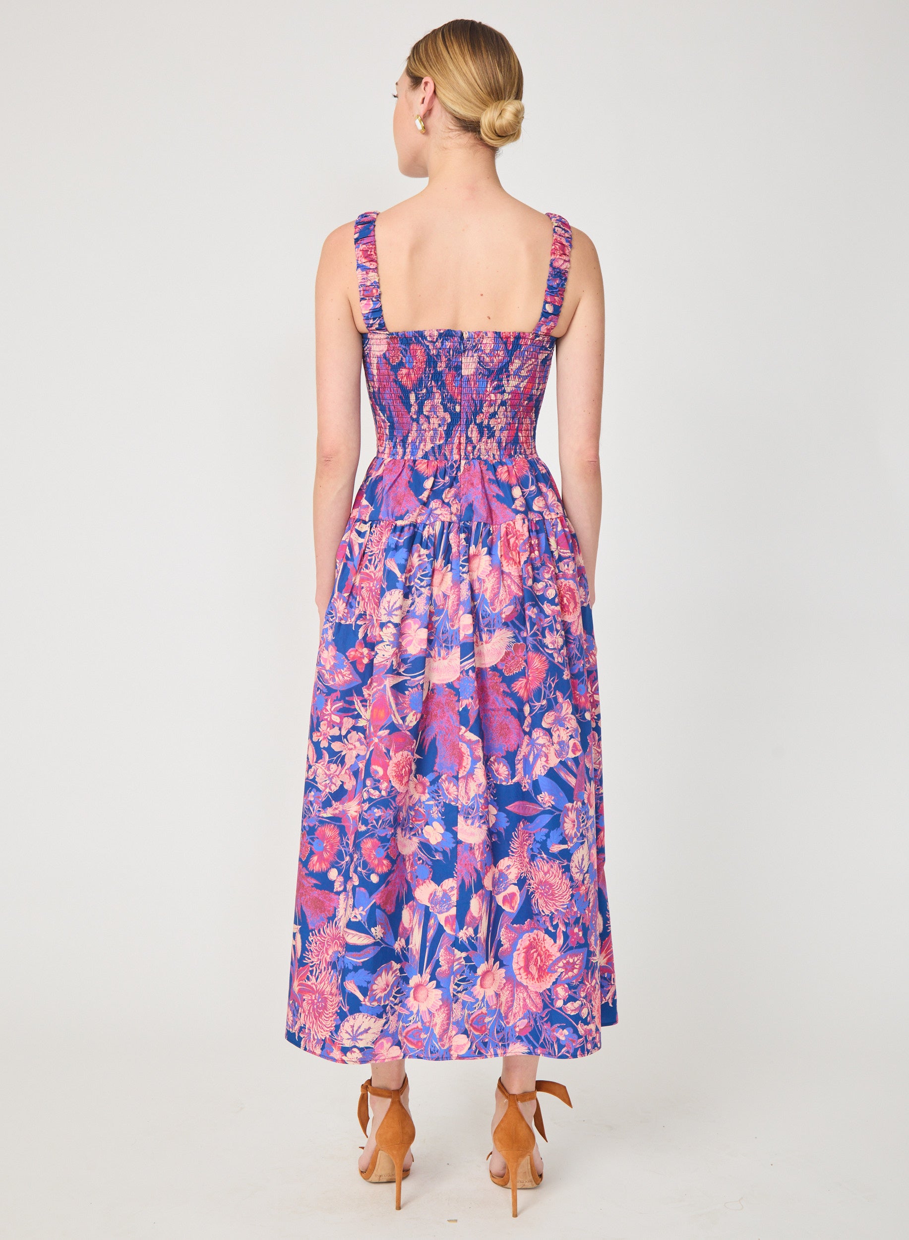 Julien dress in Rose Bushes
