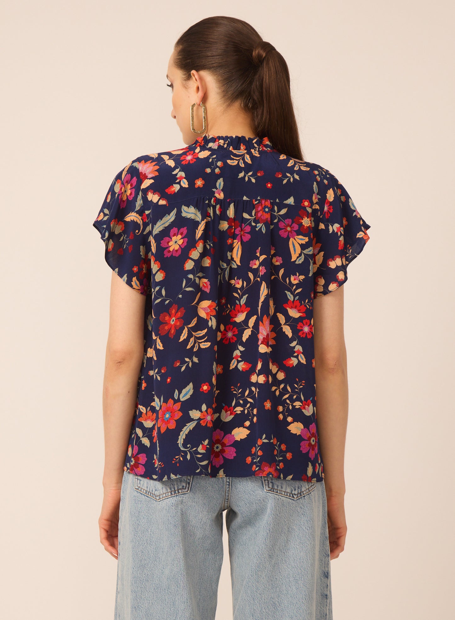 Della blouse in Secret Garden