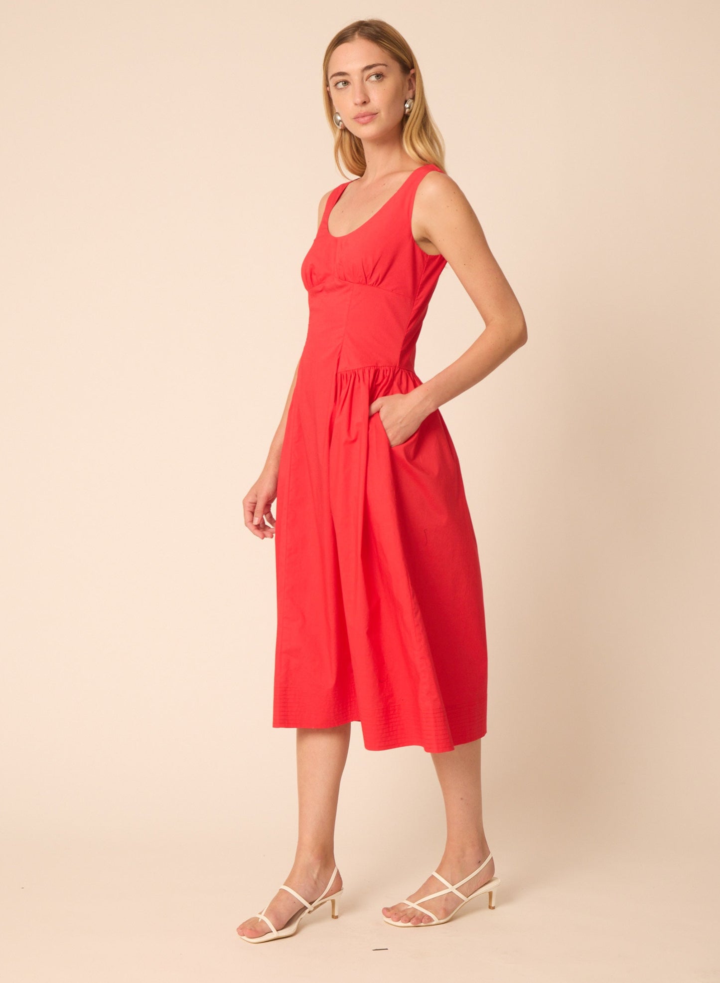Zuri dress in Red - Gilner Farrar