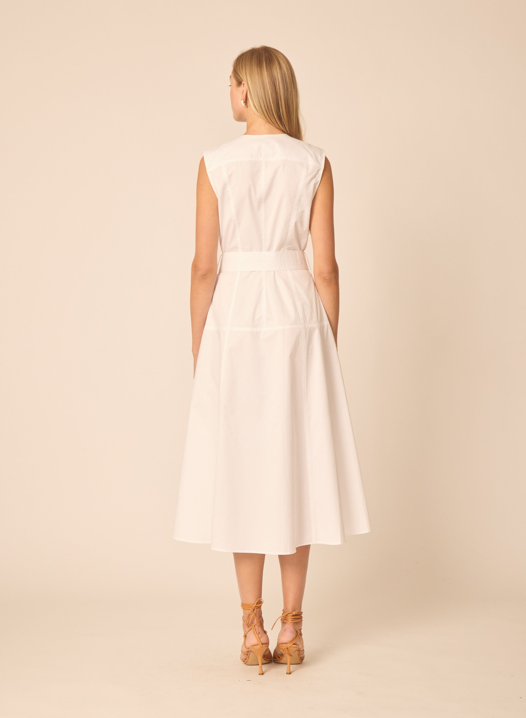 Virien dress in White - Gilner Farrar