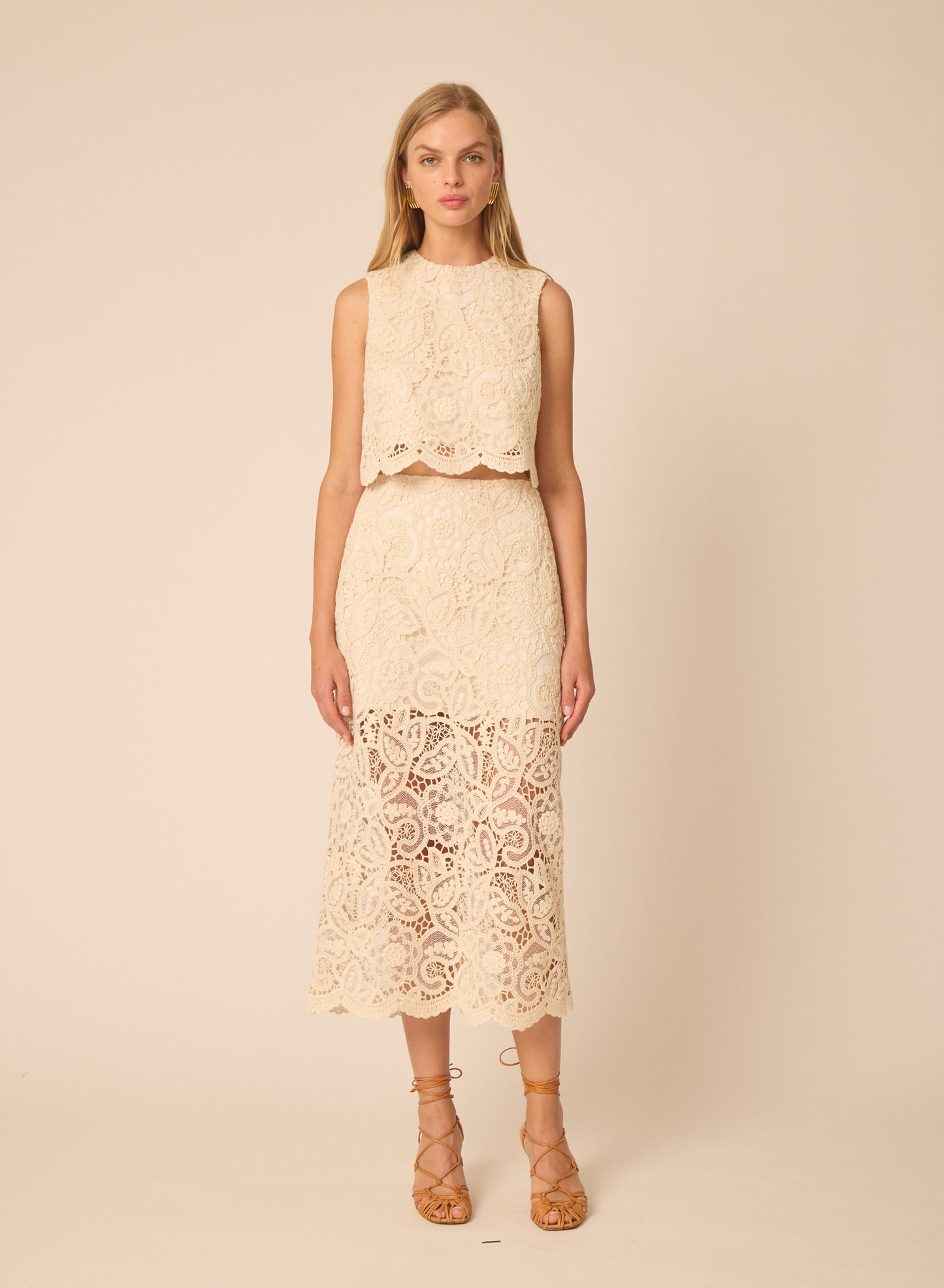 Rosa skirt in Lace Embroidery - Gilner Farrar