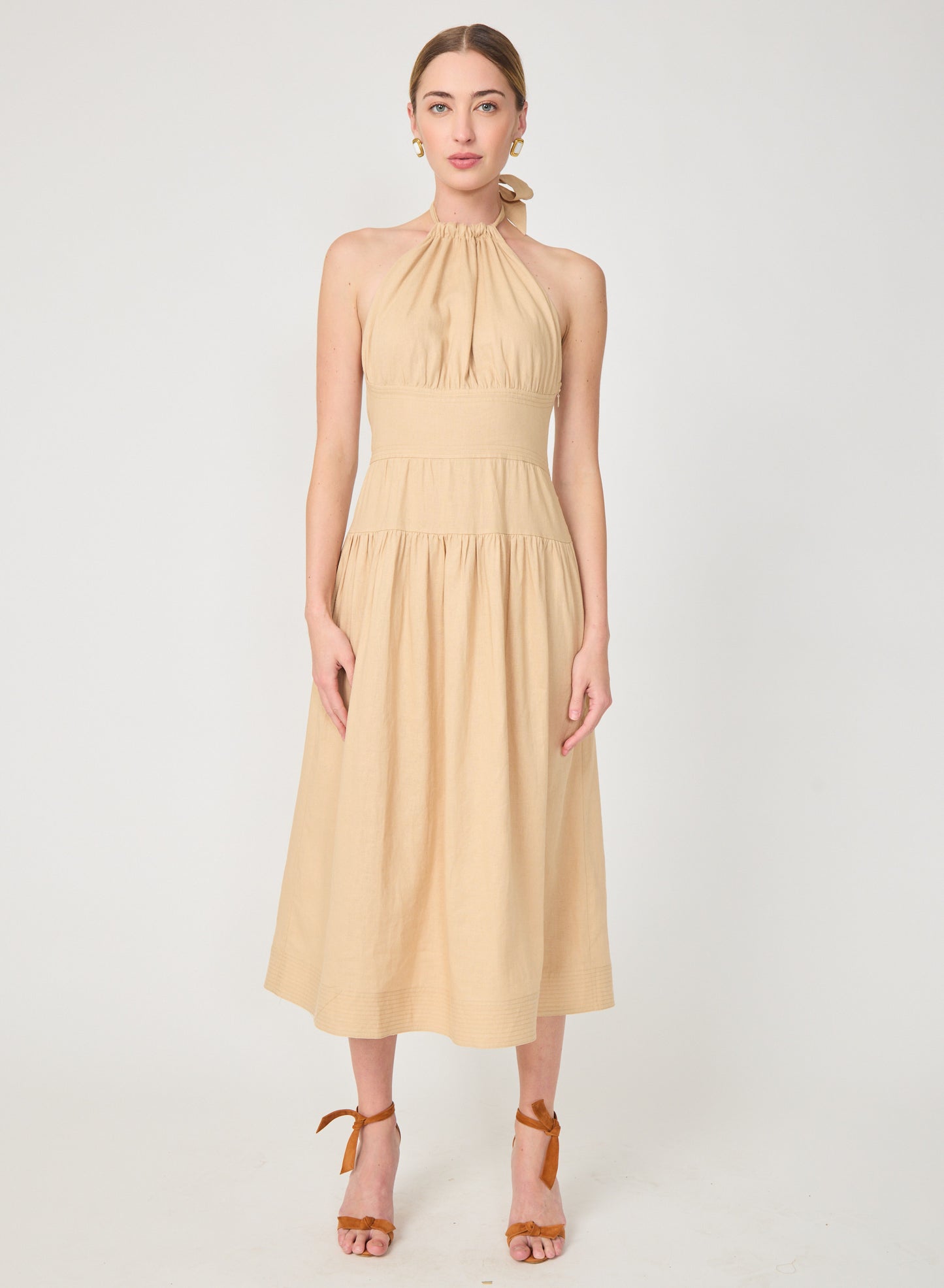 Darien dress in Khaki