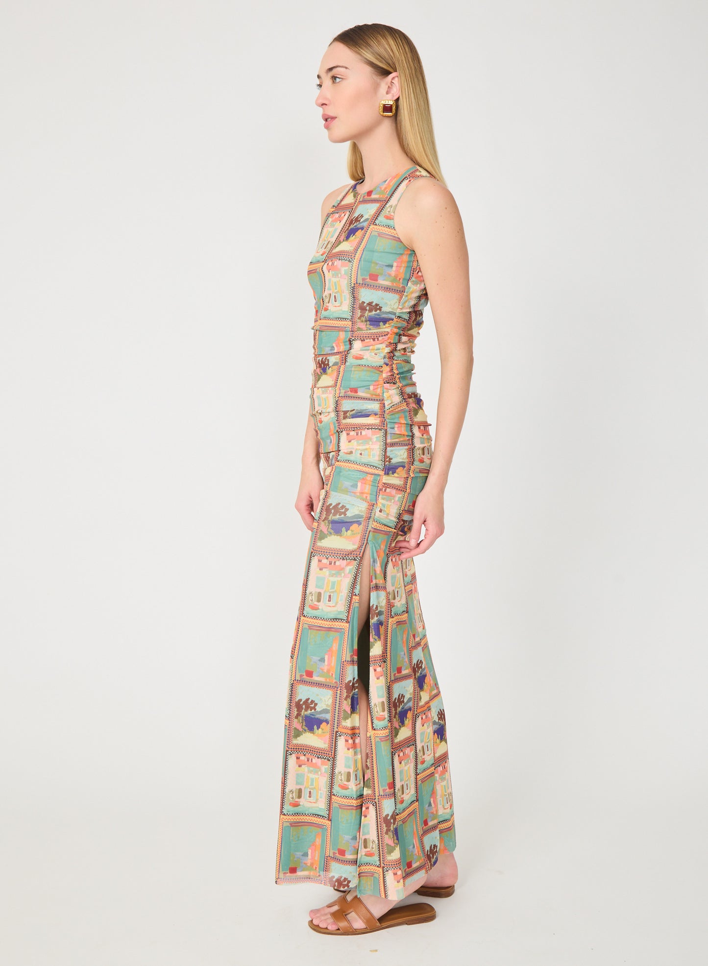 Maely dress in Postcards