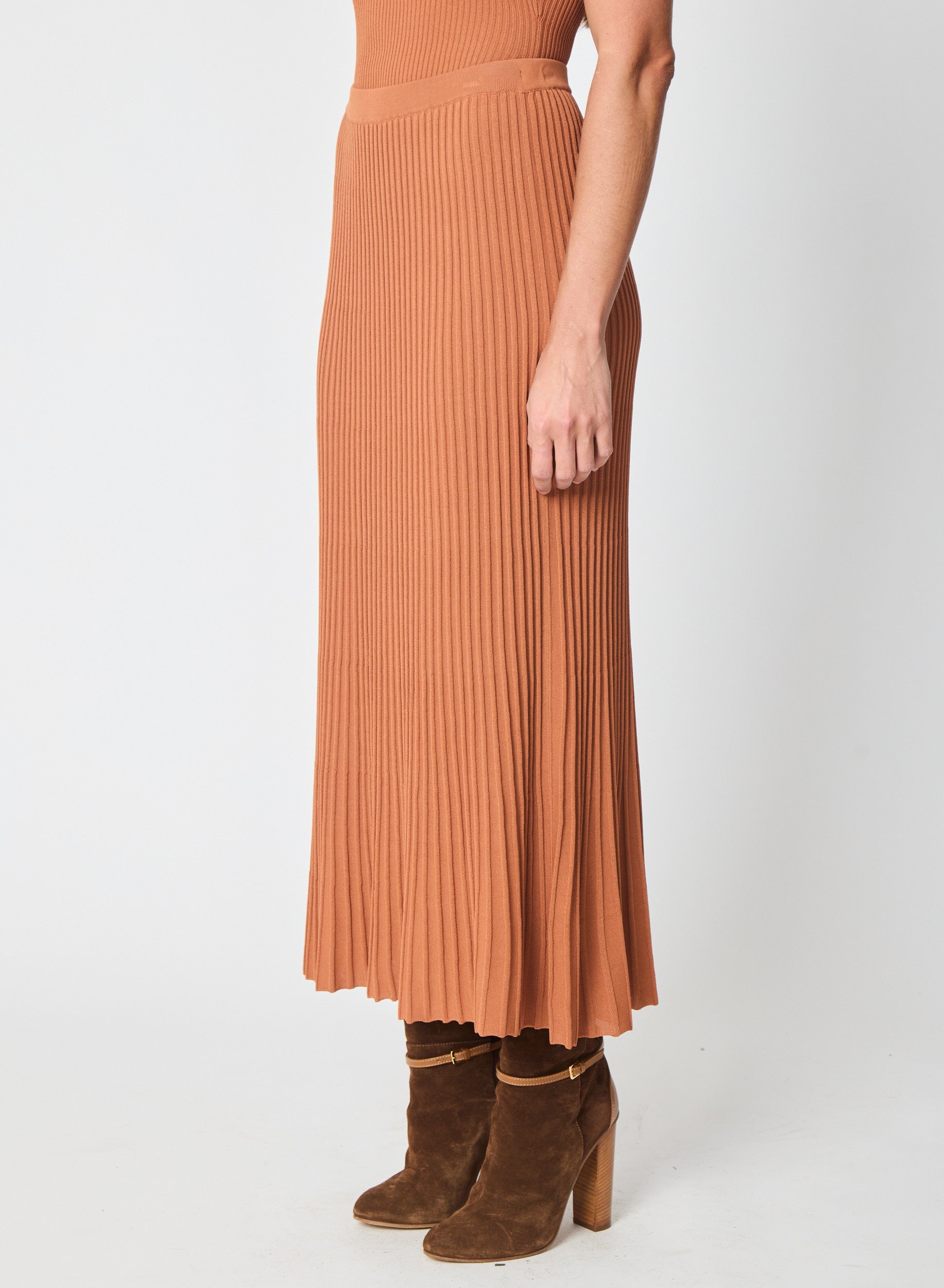 Nyra skirt in Camel