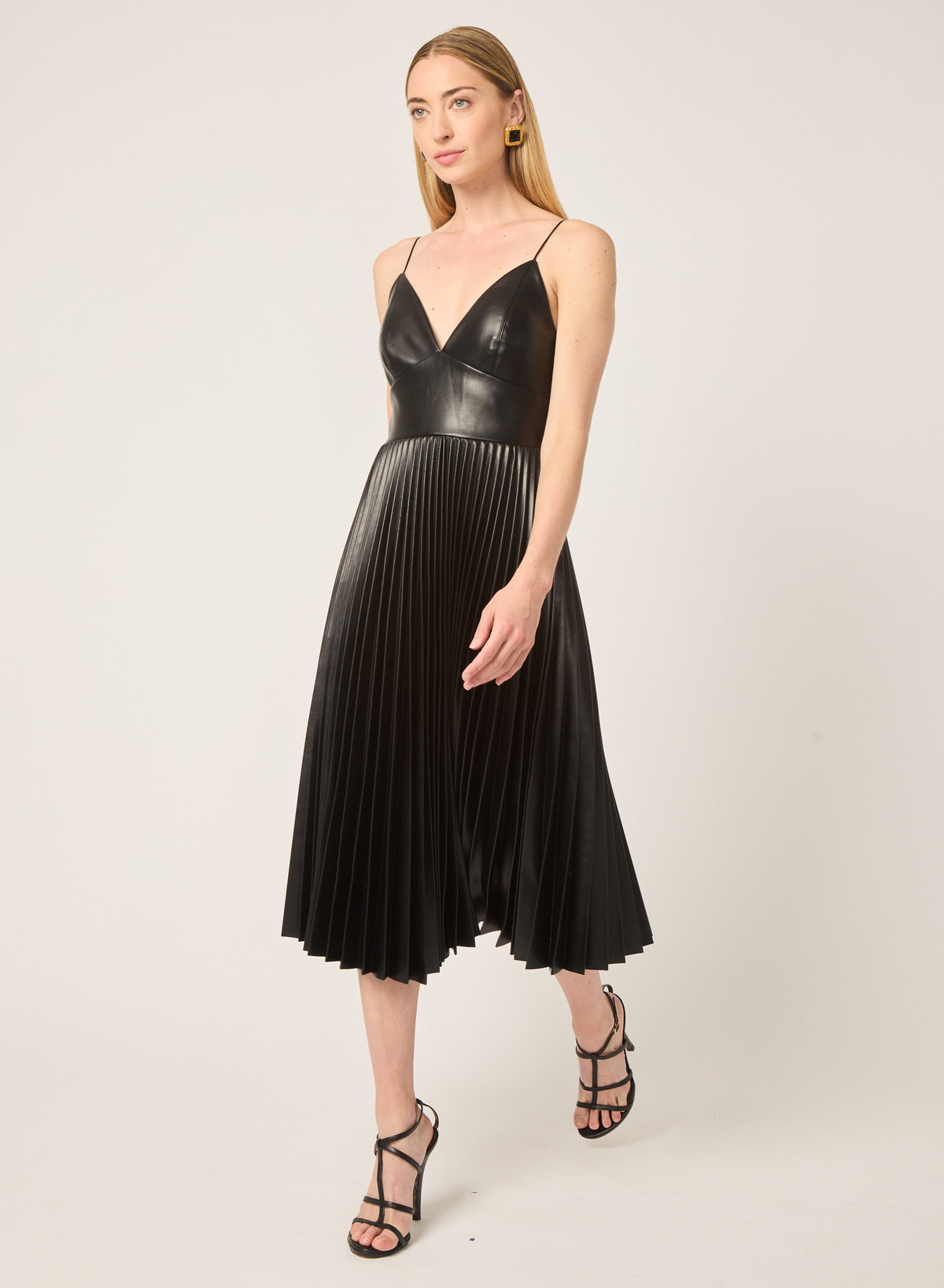 Kaya dress in Black vegan leather - Gilner Farrar