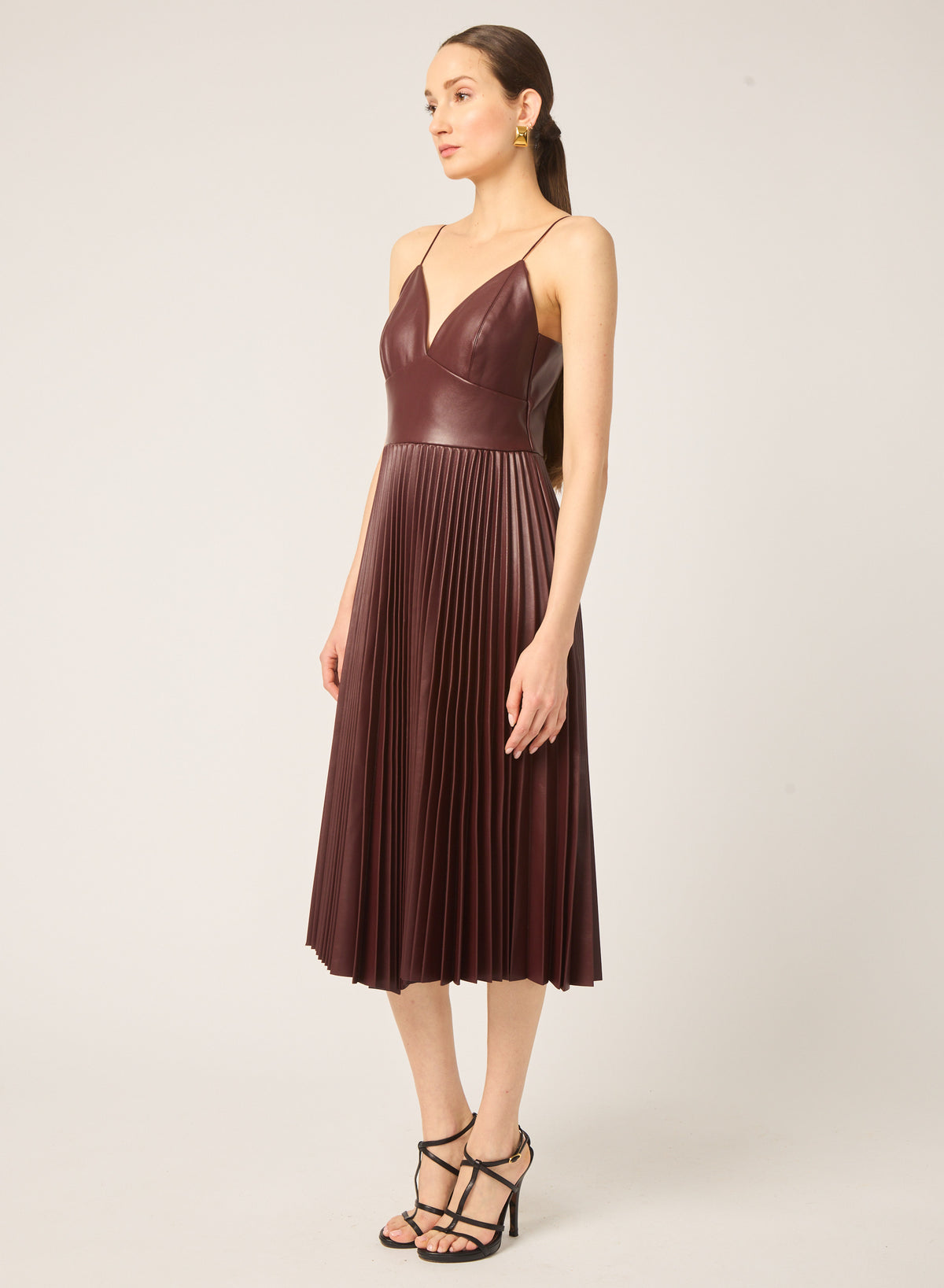 Kaya dress in Burgundy vegan leather - Gilner Farrar